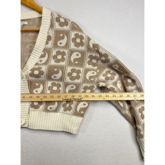 American Eagle Cropped Cardigan Sweater Yin Yang Flower Print Beige Cream M - Picture 8 of 9